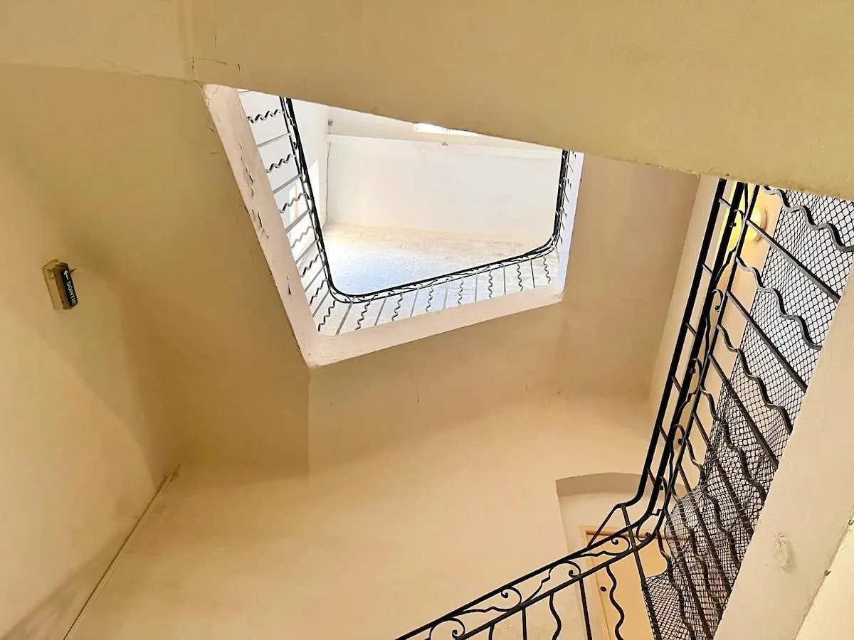 La Forgia - Centre Historique, Duplex, Clim, 2 Personnes Apartment Istres